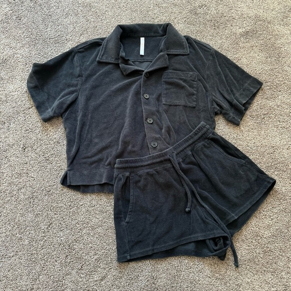 Fabletics Other - Fabletics Terry Towel Pajama Set